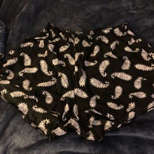 Brandy Melville shorts